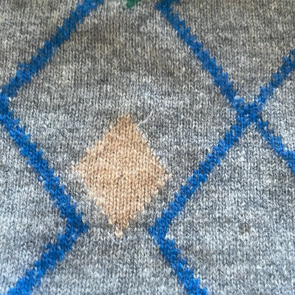 Vintage Pringle argyle wool sweater sz XS